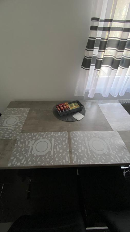 M.B.A. Apartments Карловац Екстериор снимка