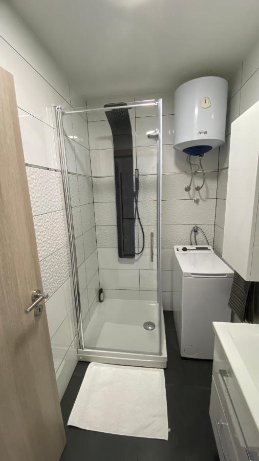 M.B.A. Apartments Карловац Екстериор снимка