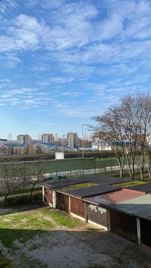 M.B.A. Apartments Карловац Екстериор снимка